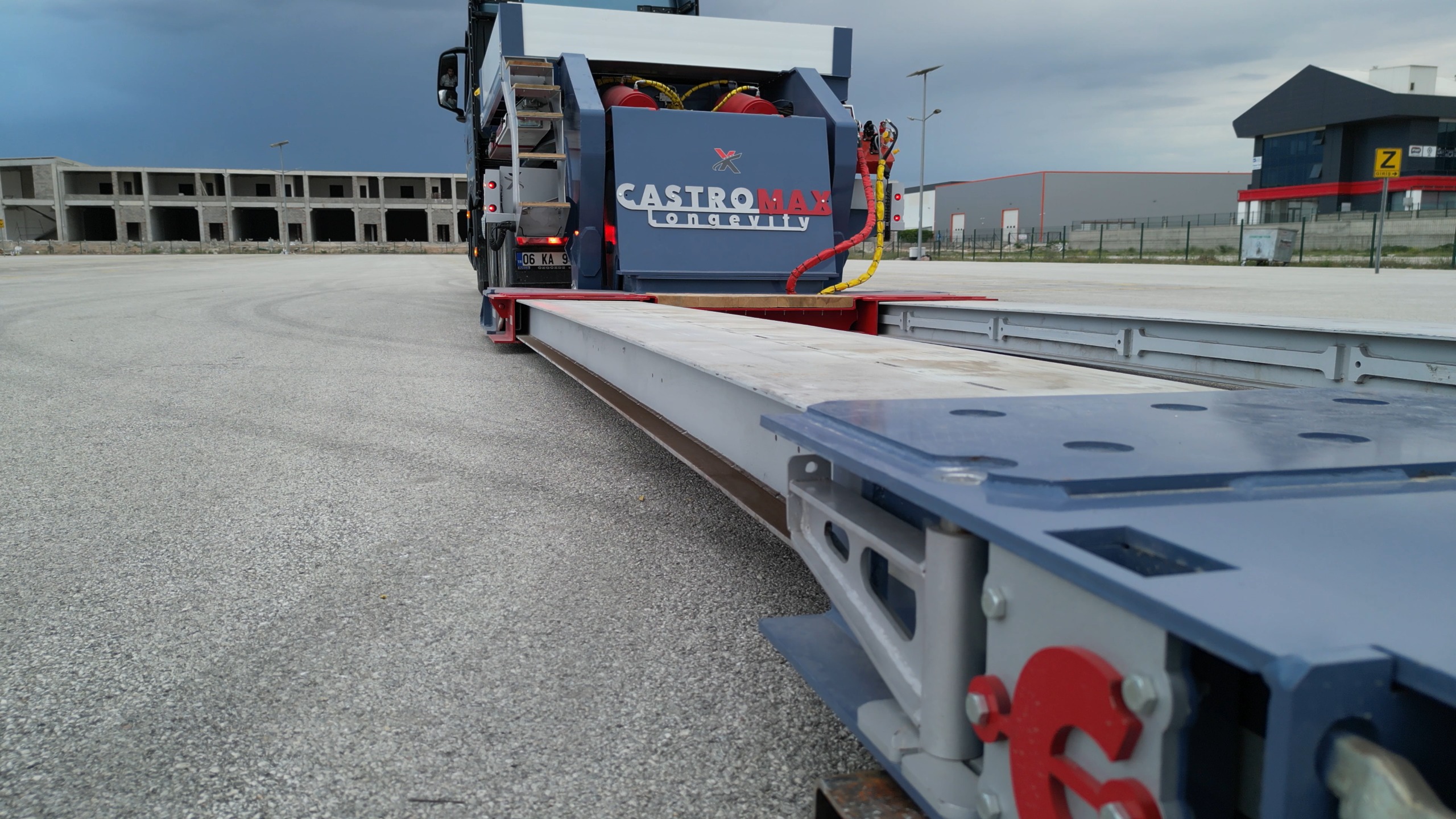 Worldwide freight services